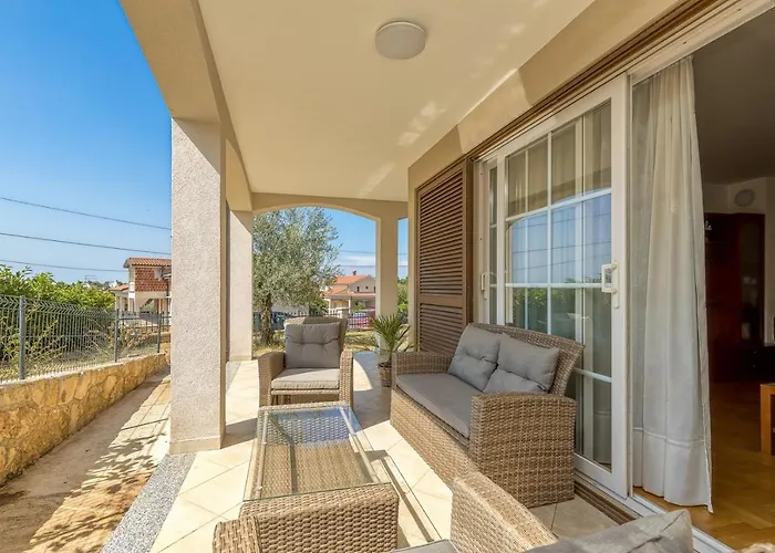 Oliva Radmani * Пореч