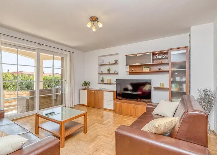 Oliva Radmani * Пореч